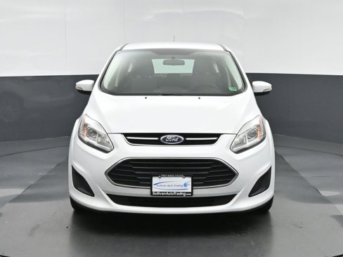Used 2017 Ford C-MAX SE image 2