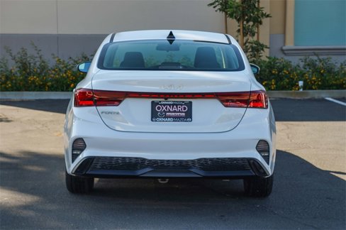 Used 2023 Kia Forte LXS image 5