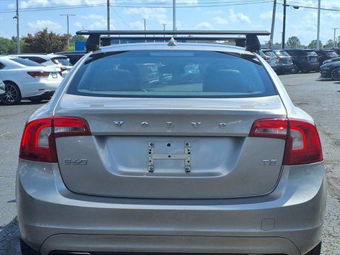 Used 2014 Volvo S60 T5 image 24