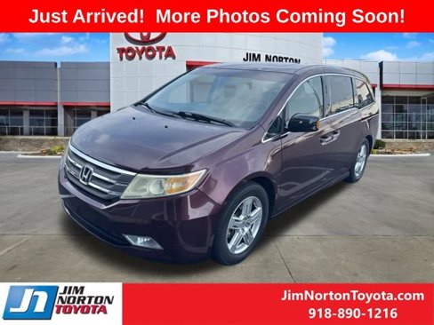 Used 2011 Honda Odyssey Touring image 3