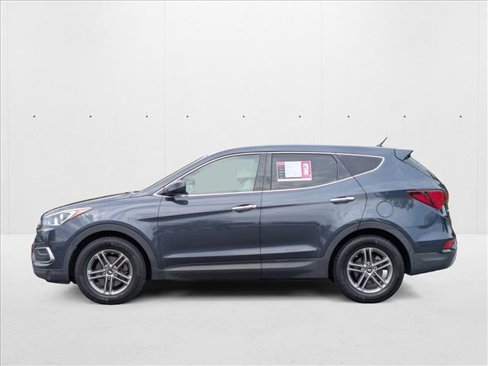 Used 2018 Hyundai Santa Fe Sport image 9