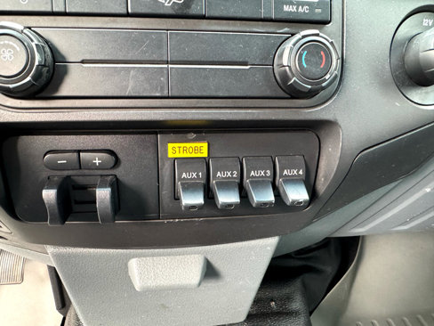 Used 2014 Ford F250 XL image 11