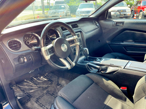 Used 2014 Ford Mustang Coupe image 9