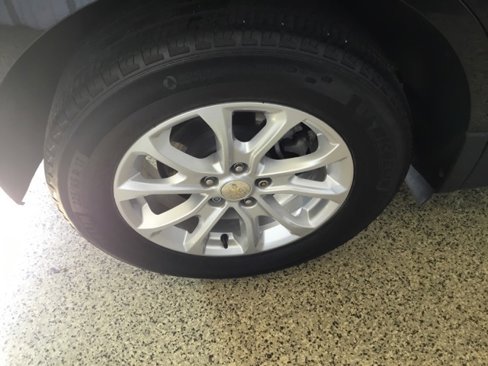 Used 2020 Chevrolet Equinox LT w/ Driver Convenience Package image 21