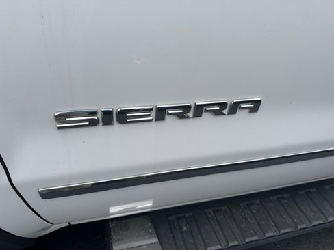 Used 2017 GMC Sierra 1500 SLT w/ SLT Premium Package image 7