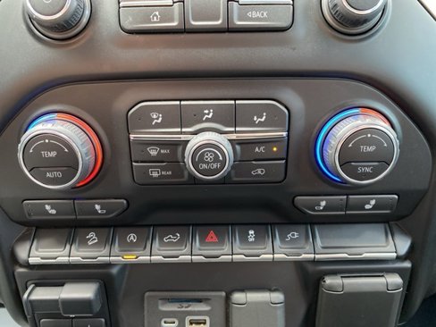 Used 2021 Chevrolet Silverado 1500 LT w/ Texas Edition Plus image 10