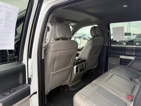 Used 2020 Ford F150 Lariat image 11