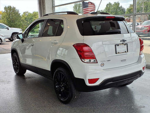 Used 2022 Chevrolet Trax LT w/ Sport Edition image 10
