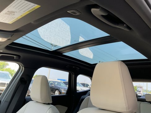New 2025 BMW X1 xDrive28i w/ Technology Package image 21