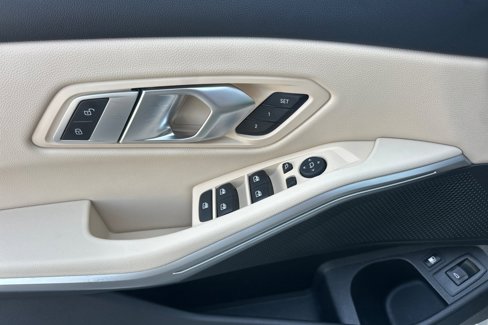 Used 2023 BMW 330e w/ Driving Assistance Package image 11