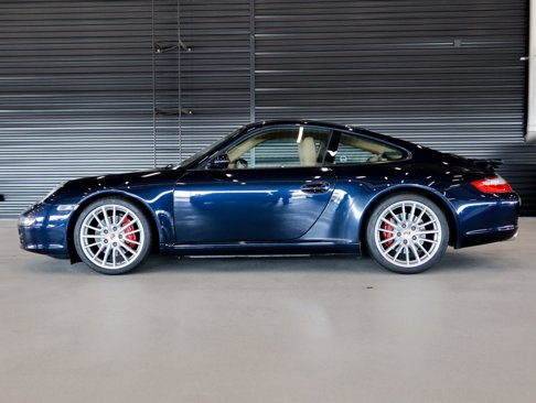 Used 2007 Porsche 911 Carrera S image 2