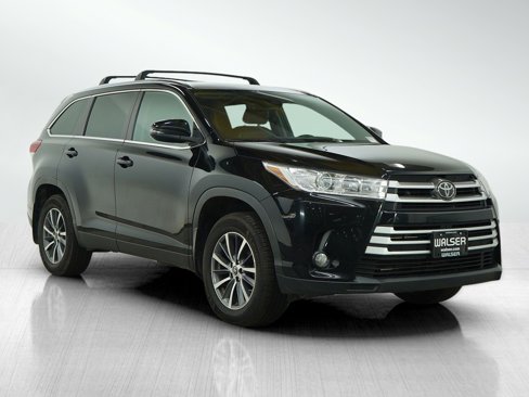 Used 2019 Toyota Highlander XLE image 8