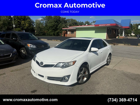 Used 2013 Toyota Camry SE image 1