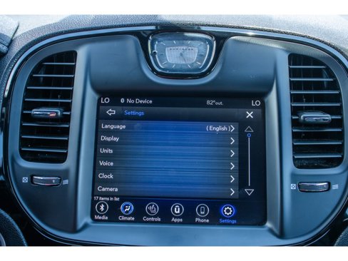 Used 2021 Chrysler 300 S image 28