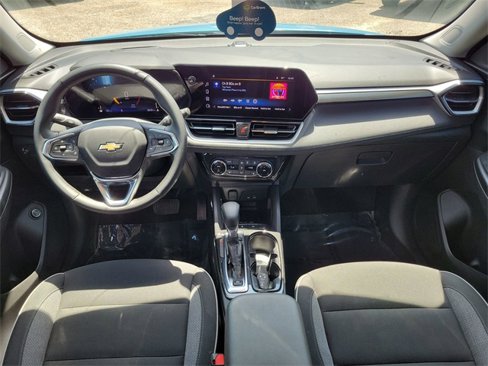 Certified 2025 Chevrolet TrailBlazer LT w/ Convenience Package image 19