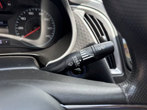 Used 2023 Chevrolet Malibu LT image 18