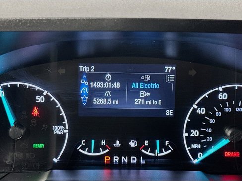 Used 2023 Ford Maverick XLT image 12