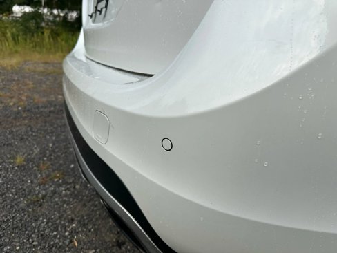 Used 2016 Volvo V60 T5 Cross Country image 9