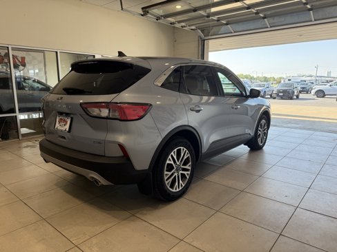Used 2022 Ford Escape SEL image 4
