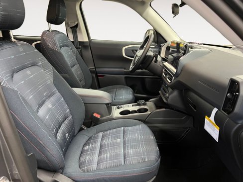 New 2025 Ford Bronco Sport Heritage w/ Convenience Package image 16