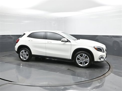 Certified 2019 Mercedes-Benz GLA 250 image 17