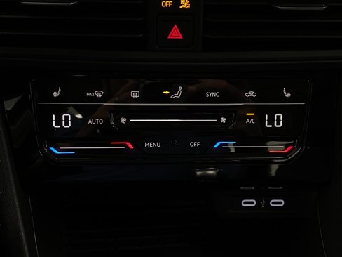 New 2025 Volkswagen Jetta SE image 23