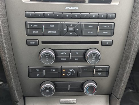 Used 2010 Ford Mustang GT image 12