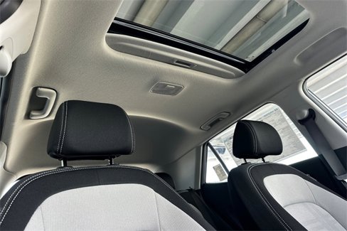 New 2025 Hyundai Venue SEL image 13