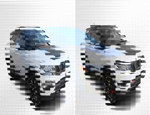 Used 2019 Jeep Compass Trailhawk image 1