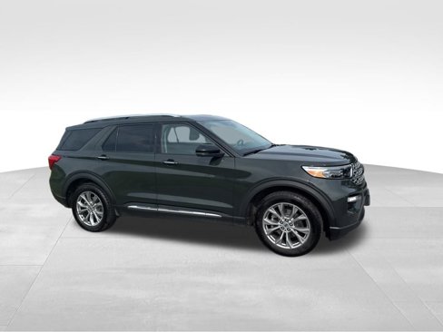 Used 2022 Ford Explorer Limited w/ Equipment Group 301A image 2