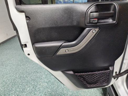 Used 2018 Jeep Wrangler Unlimited Sport S image 20