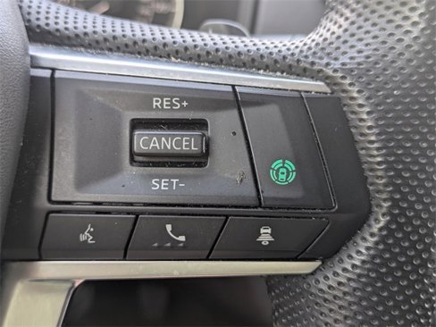 Used 2023 Mitsubishi Outlander SE image 15