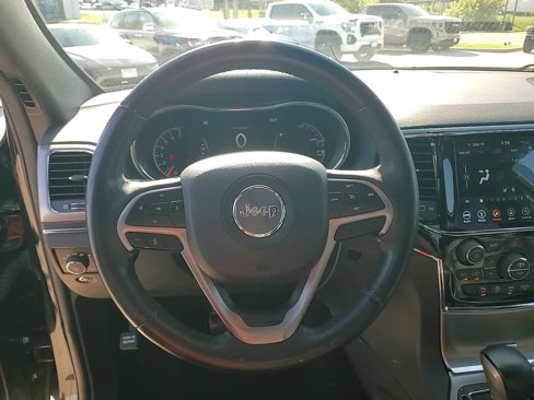 Used 2019 Jeep Grand Cherokee Limited image 24