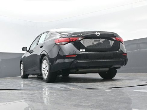 Used 2020 Nissan Sentra S image 17