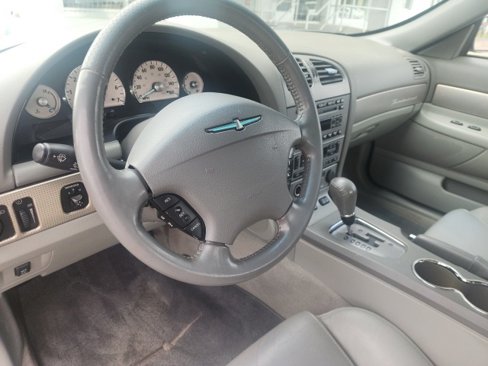 Used 2004 Ford Thunderbird Pacific Coast image 11