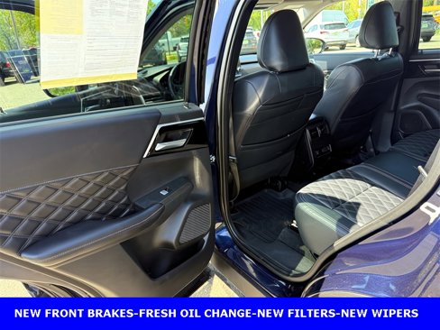 Used 2022 Mitsubishi Outlander SEL image 13