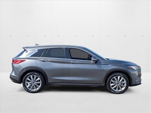 Used 2020 INFINITI QX50 Luxe w/ Navigation Package image 4