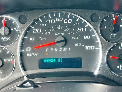 Used 2021 GMC Savana 2500 w/ Driver Convenience Package image 13
