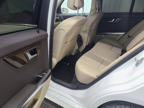 Used 2014 Mercedes-Benz GLK 350 2WD image 33