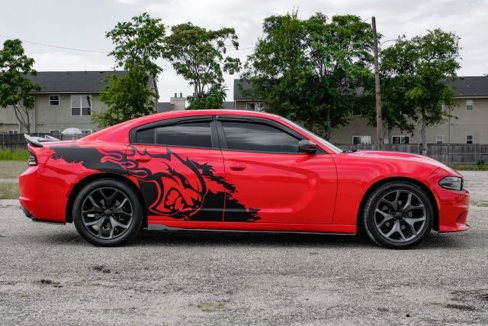 Used 2019 Dodge Charger SXT image 8