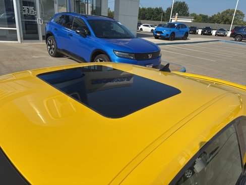 Used 2010 Chevrolet Camaro SS w/ RS Package image 12
