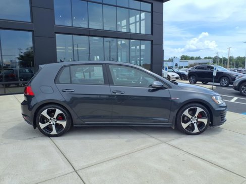 Used 2015 Volkswagen GTI SE image 8