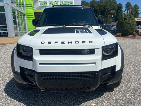 Used 2023 Land Rover Defender 110 X-Dynamic SE image 13
