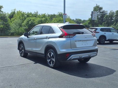 Used 2024 Mitsubishi Eclipse Cross SE image 2
