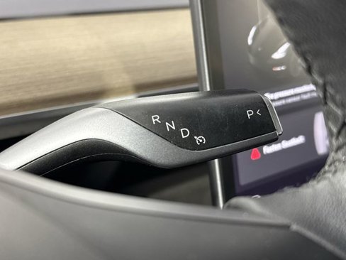 Used 2021 Tesla Model 3 Standard Range Plus image 34
