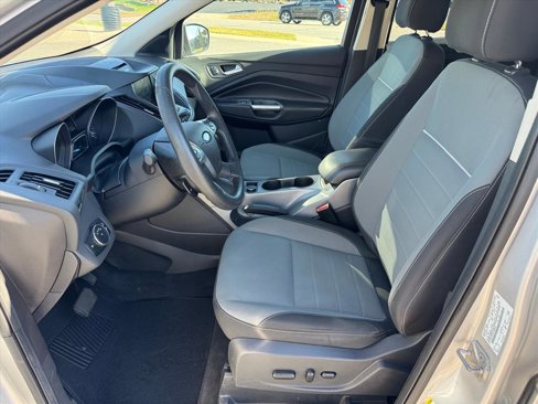 Used 2014 Ford Escape SE w/ Equipment Group 201A image 6