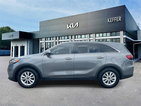 Used 2020 Kia Sorento LX image 5