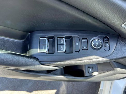 Certified 2018 Honda Accord Touring image 15