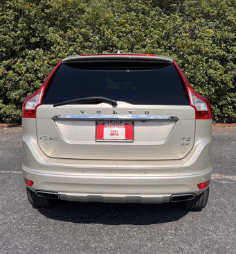 Used 2017 Volvo XC60 T5 Inscription w/ Advanced Package image 6