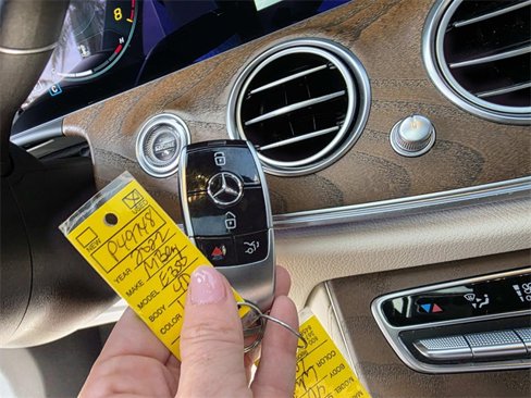Used 2022 Mercedes-Benz E 350 Sedan w/ AMG Line Exterior image 16